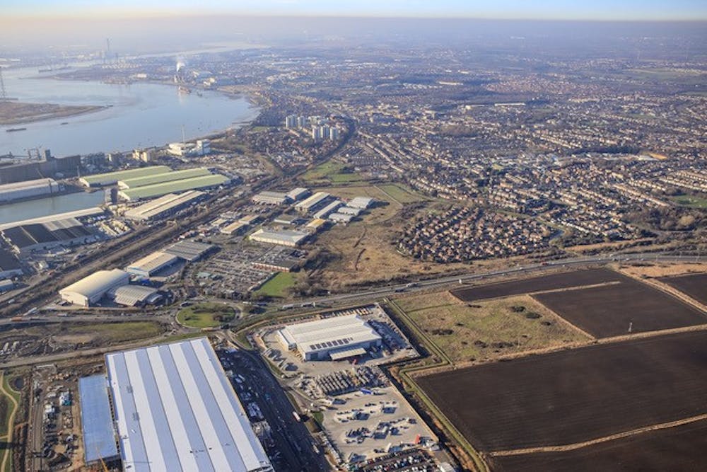 L D P 111, London Distribution Park - LDP 111 b.JPG
