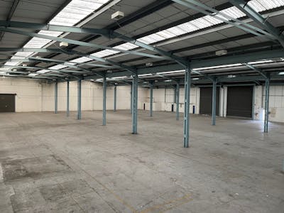 Unit 5-6, West Bromwich, Industrial/Logistics To Let - 7db1f3dacce94417b45993e78cbce886.jpg