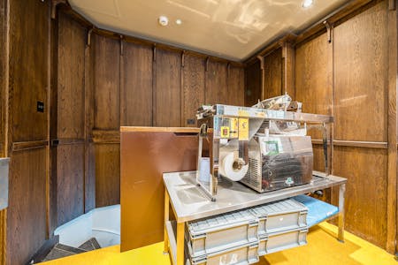 5 Bow Lane, London, Retail Lease Assignment - 1433552-10-69bd4eb948152.jpg