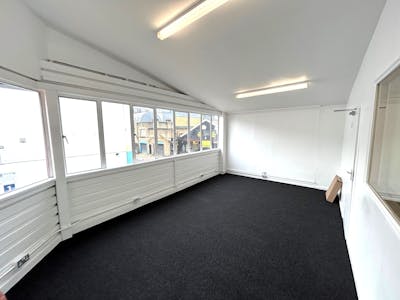 Unit 1 Michael Manley Industrial Estate, Battersea, Industrial / Office To Let - thumbnail_IMG_9030.jpg