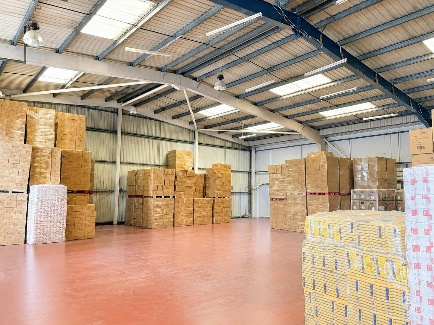 Unit 10 Coldharbour Pinnacles Estate, Harlow, Industrial To Let - Warehouse 2