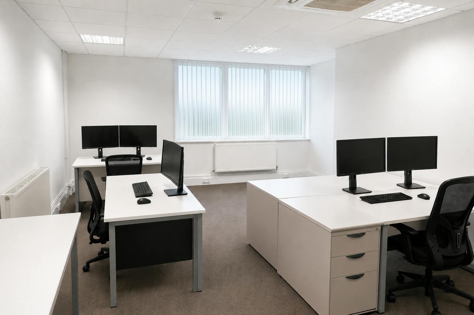 Unit 3 RO24, Harlow, Offices To Let - Unit 3 RO24 Internal 3 .png