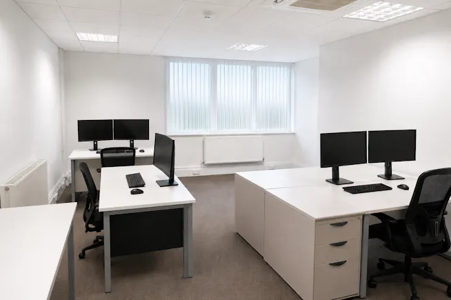 Unit 3 RO24, Harlow, Offices To Let - Unit 3 RO24 Internal 3 .png