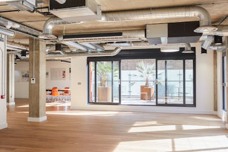 32 Prescot Street, London, Office To Let - 4 32 Prescot St  int 2.jpg