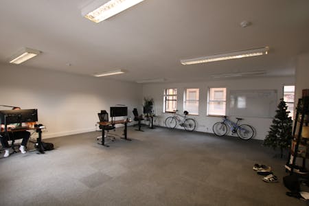 8 Winchester Place, Poole, Office To Let - IMG_4959.JPG