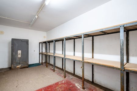 595-597 Commercial Road, London, Healthcare / Leisure / Office / Retail To Let - Commercial Rd 595597  Low Res 23.jpg