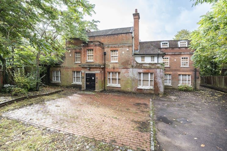 The Old House & Rathbone House, 4 Heath Road, Weybridge, Offices For Sale - IW260924HW004a.jpg