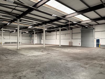 Unit 7 Lakeside Industrial Estate, Redditch, Industrial/Logistics To Let - IMG_5297.JPG
