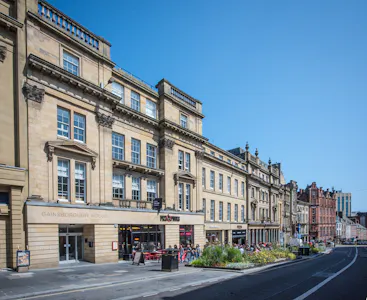 Fourth Floor Suite 2, Gainsborough House, 34-40 Grey Street, Newcastle upon Tyne, Mixed Use / Office To Let - Gainsborough_GJmr-3287.jpg