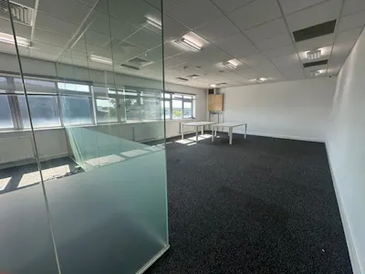 First Floor, Unit 15, Slough, Office To Let - 15 Slough Interchange internal 1.jpg
