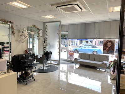 187A West Street, Fareham, Investment / Retail For Sale - IMG_4534.JPG