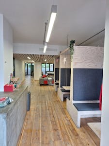 21 Downham Road, London, Office Lease Assignment - 21 Downham Rd  int 4.jpg