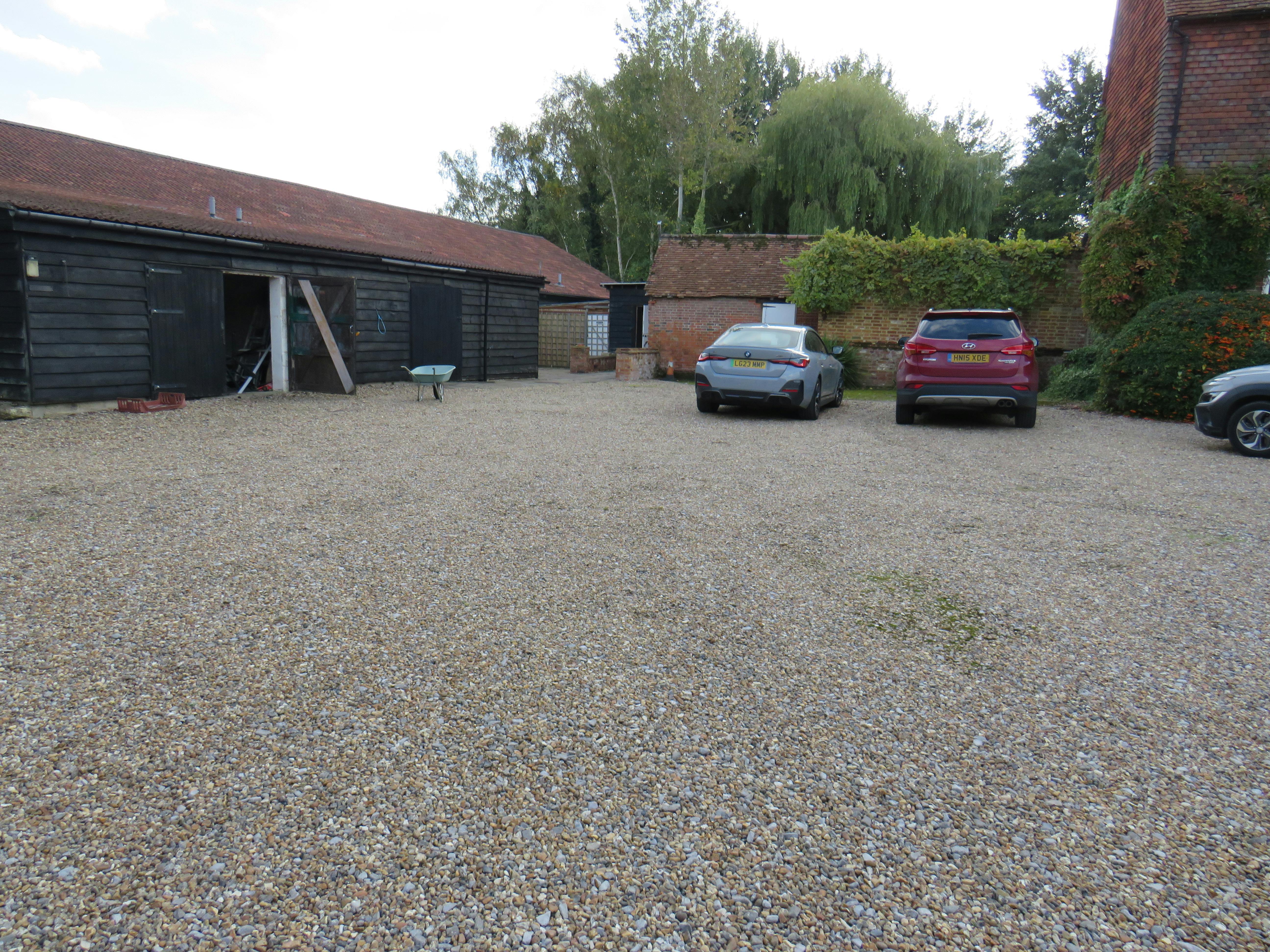 Taplins Farm, Hartley Wintney, Offices / Warehouse & Industrial To Let - IMG_1901.JPG