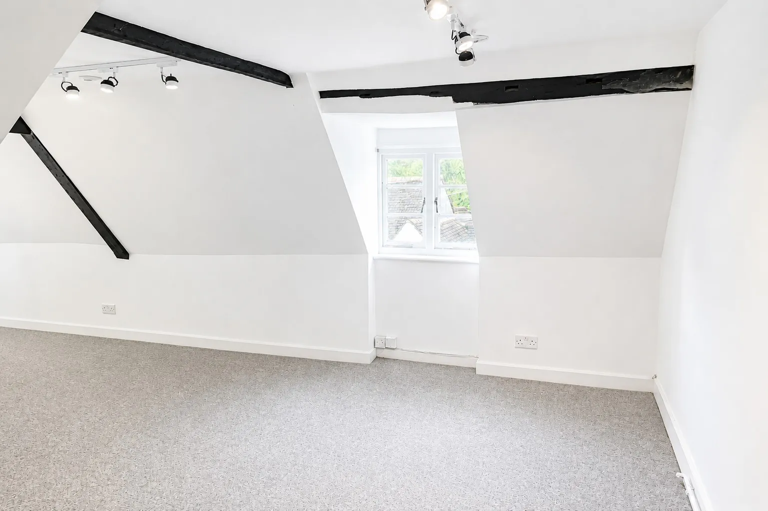 Second Floor, Lyric House, Hertford, Offices To Let - Lyric House 5.jpeg