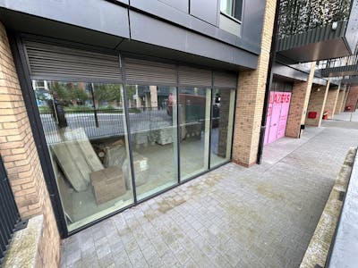 Unit 5, 7 Barking Wharf Square, Barking, Office / Retail To Let - IMG_0736.JPG