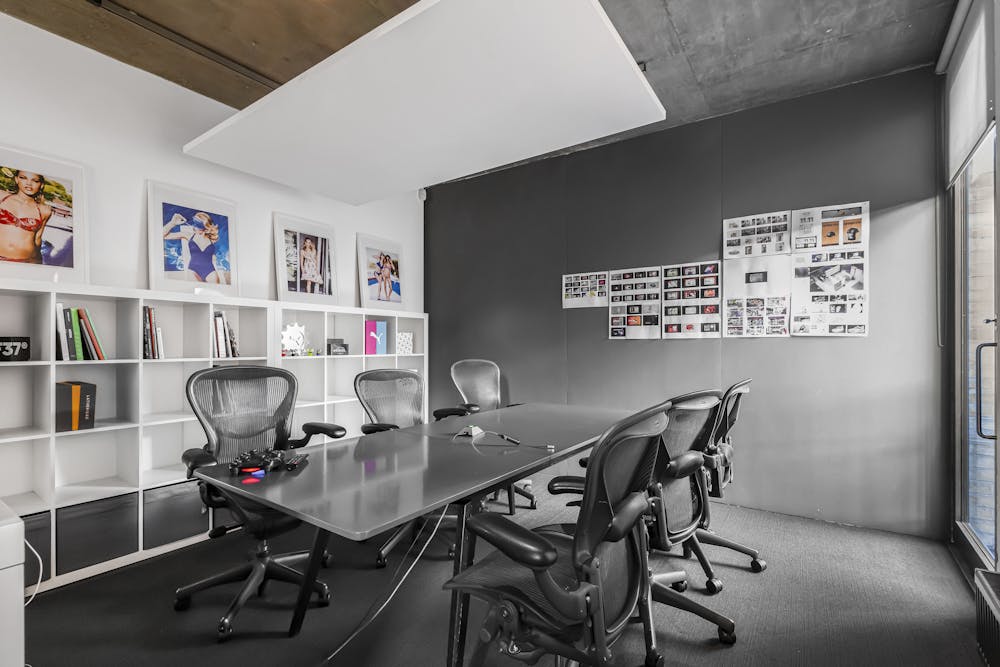 First Floor, 23 Bateman's Row - 9_43788.jpg