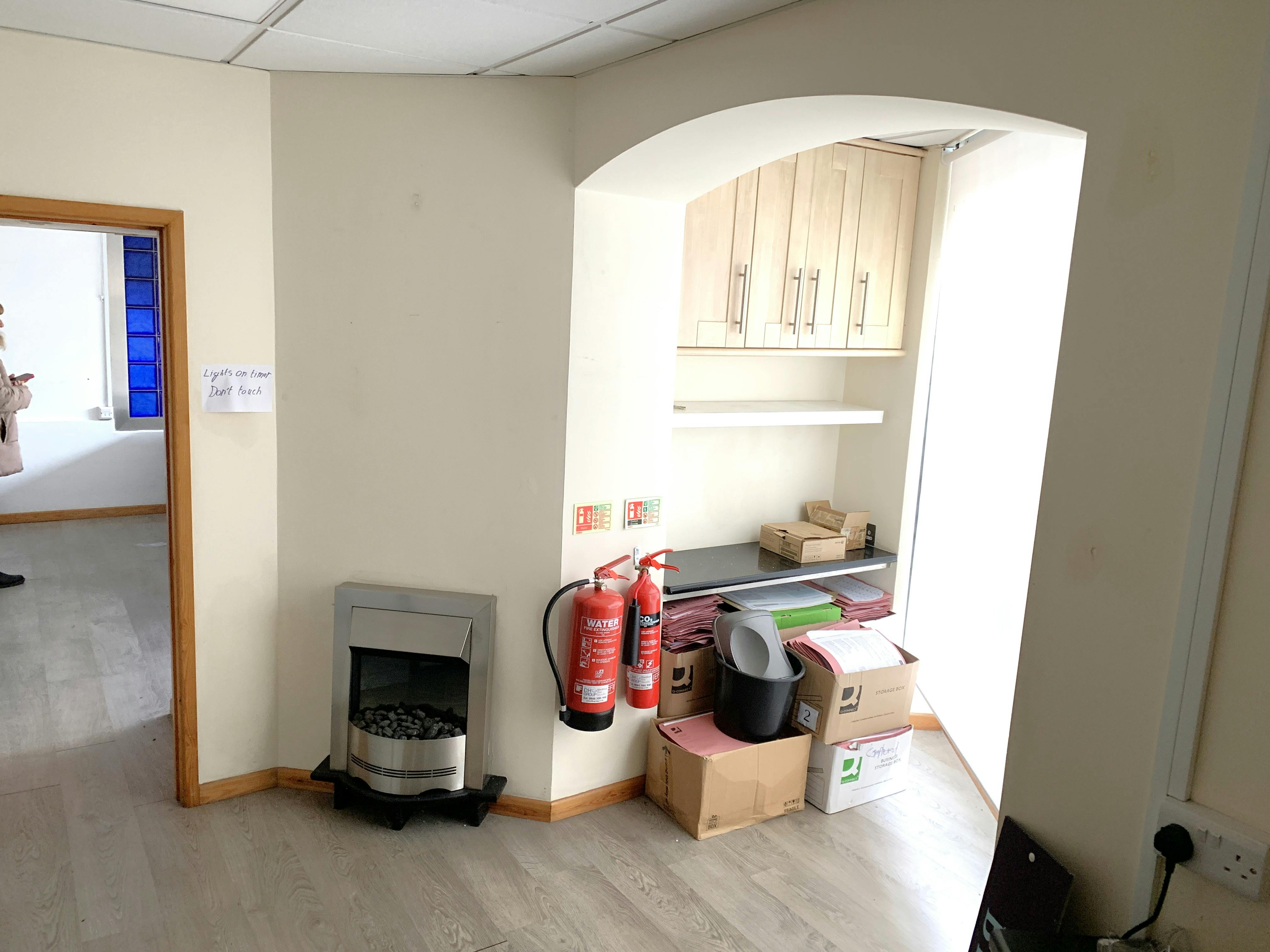 35 South Road, Brighton, Office / Retail To Let - IMG_2277.JPG