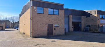 3 Elliott Park, Aldershot, Industrial / Warehouse To Let - 20260302_142500.jpg