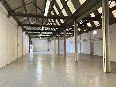 Unit 9d Britannia Estate, Leagrave Road, Luton, Industrial / Industrial/Logistics To Let - IMG_5600.JPG