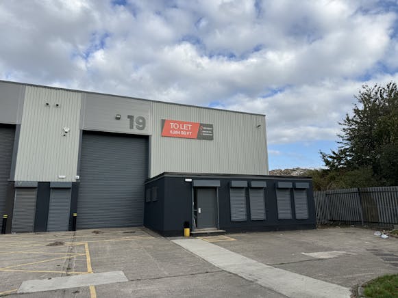 19 Lenton Drive, Leeds, Industrial/Logistics / Trade Counter To Let - IMG_8234.jpeg