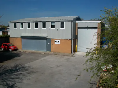 7 Westfield Road, Slyfield, Guildford, Industrial / Office To Let - 100_0565.JPG
