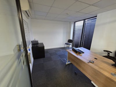 Ground Floor, Cohav House, Southend-on-Sea, Office To Let - IMG20250918WA0009.jpg