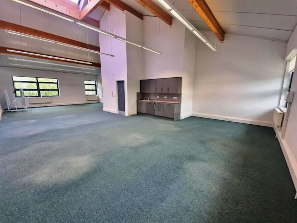 1 Prisma Park, Basingstoke, Office To Let / For Sale - 20260902_110007.jpg