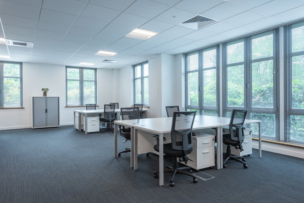 Office in Poole - photo 3