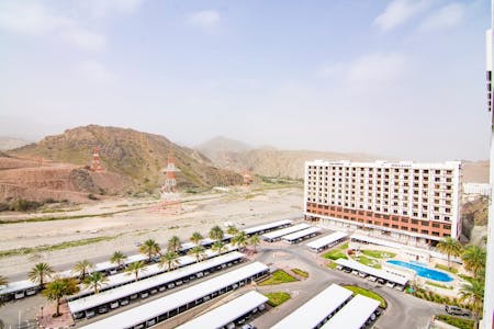 Hatat Complex, Way 5134, Wadi Adai, Office / Retail To Let - HCB .jpg