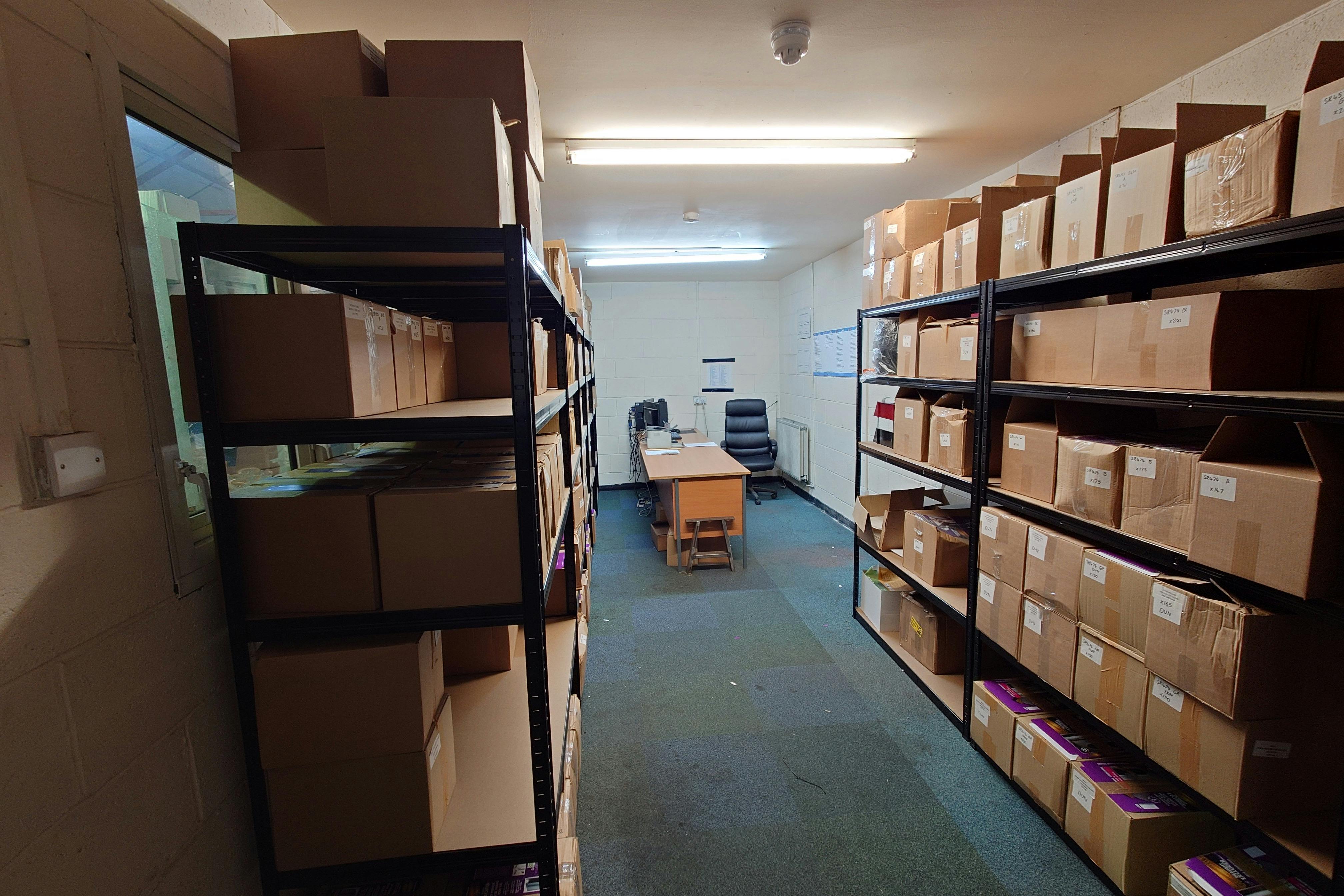 Clowes St, Macclesfield, Industrial To Let - 20250523_090743.JPG