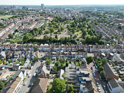 Garages to the rear of 5 Benskin Road, Watford, Other For Sale - DJI_0183.JPG
