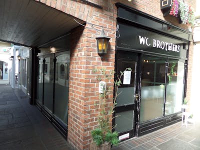 Unit 7, Castle Courtyard, Knaresborough, Retail To Let - SAM_2805.JPG