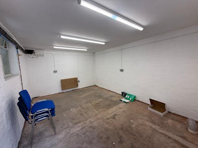 Unit 16, Earlswood Business Park, Solihull, Industrial/Logistics To Let - 1.jpeg