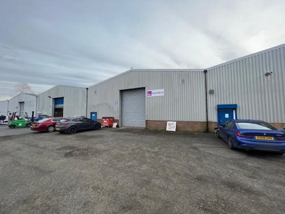 Unit S, Etna Road, Falkirk, Industrial / Other To Let - PHOTO20230208214001 15.jpg