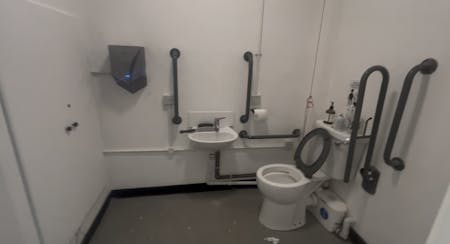 50 King Street, Manchester, High Street Retail To Let - IMG_0854.jpg