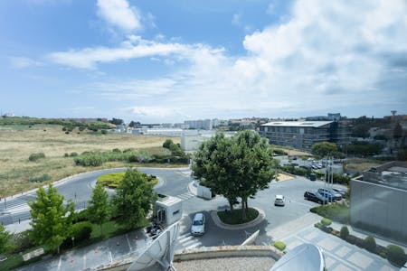 Edifício Francisco Pinto Balsemão, Rua Calvet de Magalhães 242, Paço de Arcos, Office To Let - 027.jpg