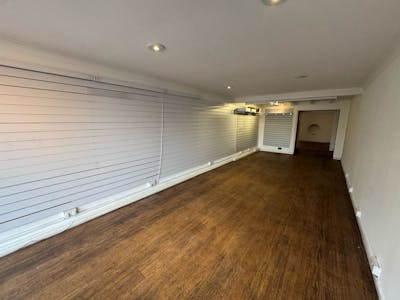 74 High Street, Benfleet, Residential Flat / Retail For Sale - IMG-20250221-WA0045.jpg