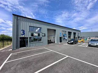 Goodchild Parkway, Aylesbury, Industrial / Investment / Other / Retail For Sale - U3 2.jpeg