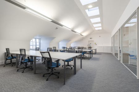 Bridge Road, Chertsey, Office To Let - floor plate 4.jpg