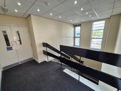 M4a Maxron House, Green Lane, Stockport, Industrial/Logistics / Office To Let - 20260415_105913.jpg