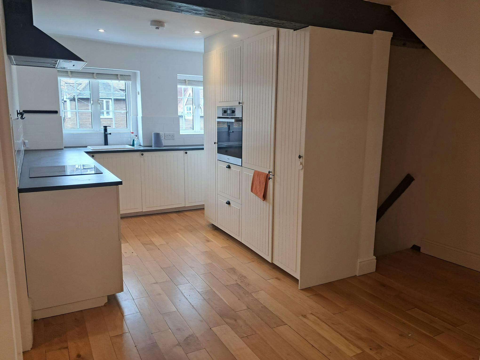 8 Freestone Yard, Slough, Industrial / Offices / Other For Sale - 1000001596.jpg