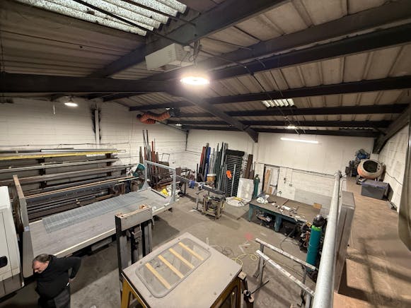 16 Robert Leonard Industrial Site, Southend-on-Sea, Industrial To Let - WhatsApp Image 2026-03-23 at 16.57.30 (1).jpeg