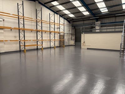 Unit 505, Phoenix Industrial Estate, Heywood, Industrial/Logistics To Let - 505phoenix2.jpg