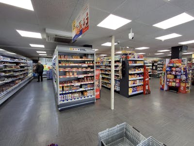 219 Gudge Heath Lane, Fareham, Investment / Residential / Retail For Sale - 20260306_105145.jpg