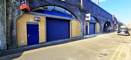Arch 206, Barnardo Street, London, Industrial To Let - 20260501_180209 - Edited.jpg