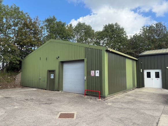 The Clamp Building, Unit 6 Pinkney Park, Malmesbury, Industrial To Let - 1.jpg