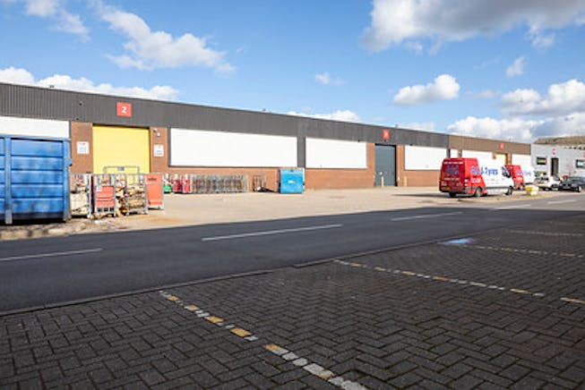 Unit 2, The Western Centre, Bracknell, Industrial / Other To Let - iBbWV2PrS.jpg