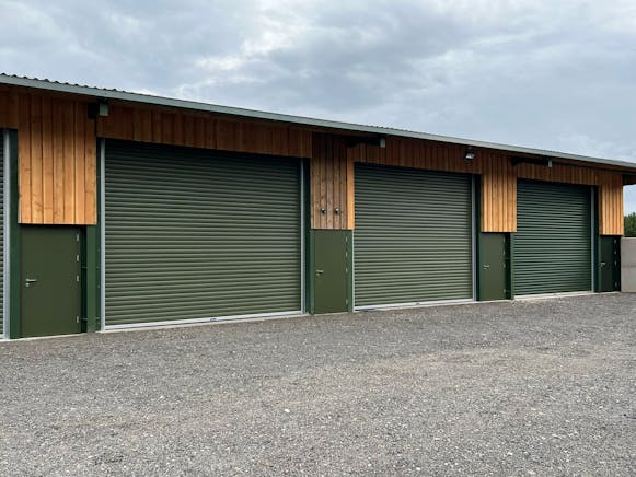 Industrial Units, Oakcroft Farm, Aylesbury, Industrial To Let - 4e205cdf-00d8-417b-b81e-ce3fc2b84d2e.jpg