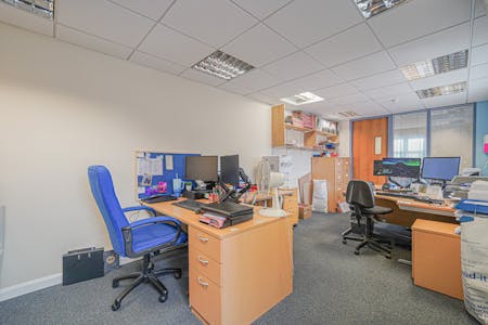 336 Stratford Road, Solihull, Office For Sale - DSC07998.jpg