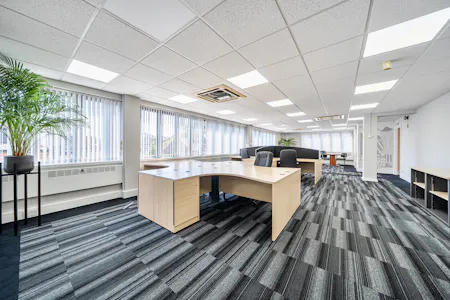 Second Floor, 869A High Road, London, Office To Let - 1482007-13-6a3e8f642e594.jpg